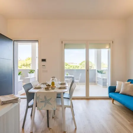 Maison Blaesia - Beachfront Modern Sea Loft Apartamento